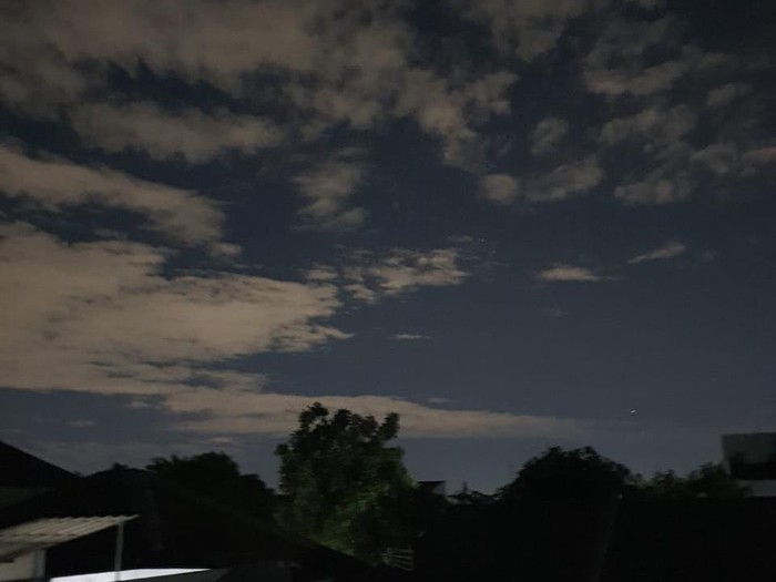 Malam Cerah di Damarwulan: Kenangan yang Tak Terlupakan